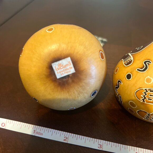 Set Of 4 Lucuma Designs Handmade Gourd Ornaments With Gingerbread & Bird Motifs - Picture 6 of 12